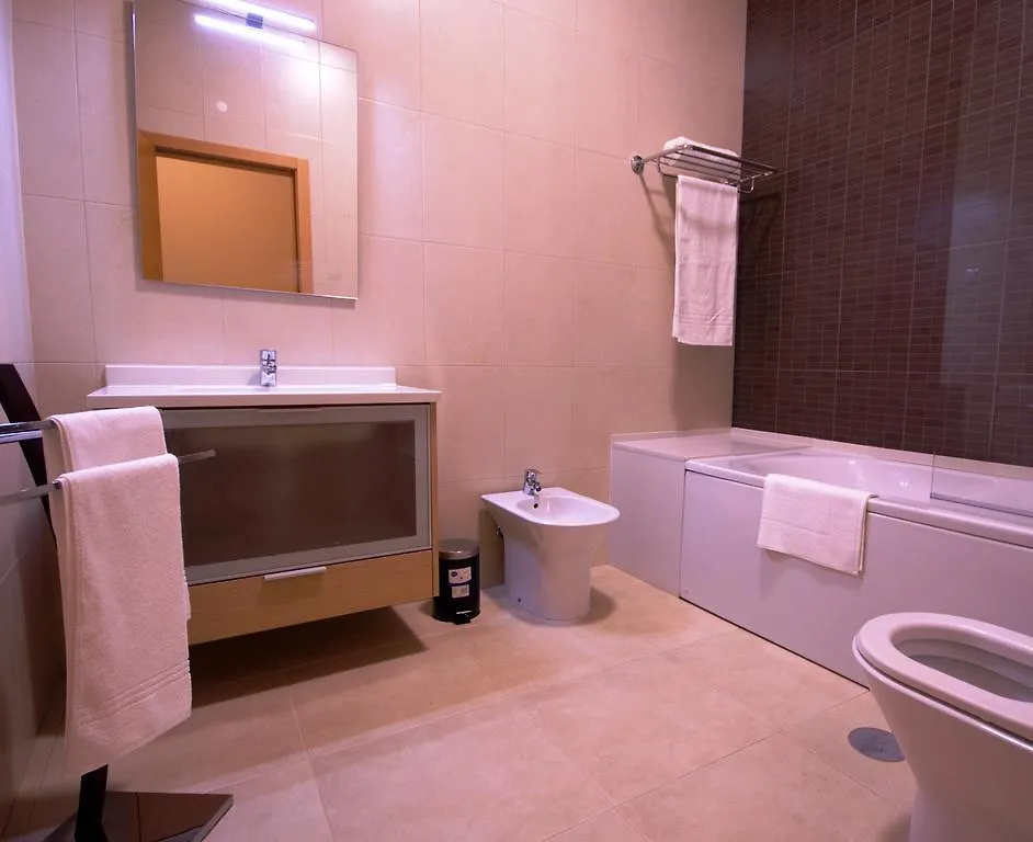 Apartamentos Plaza - Albufeira